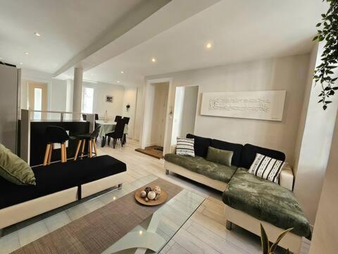 Coeur Historique - Cosyhome 18 - Parking A Proximite Appartement